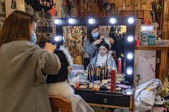 正月里来是新年