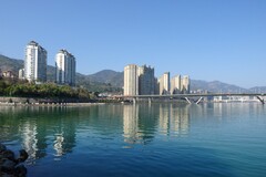 奥林巴斯SP-100EE杂拍