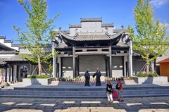 初秋古镇（鸠兹古镇2）