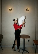 室内环境人像---汉口老街上的小店！