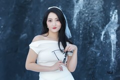 【雪地酷女】---芸妮