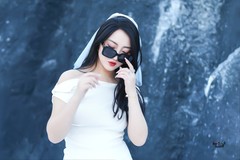 【雪地酷女】---芸妮