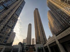 漫步星城 （998）一块湛蓝的琥珀