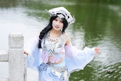 【二次元·水中少女】---小雪