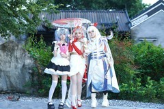 【深秋·二次元·三少女】---佳欣、小福、猫砂