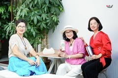 【智汇创意园三大美女】---卫华、木子、芹芹