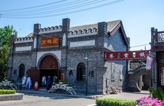 游客稀少的电影城（一）