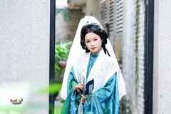 【山房·古风美女】---小魚