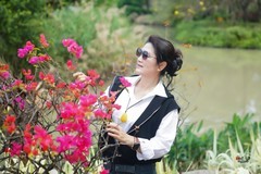 【春色华阳湖美女】---木子