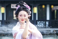 【春闺梦里人】---芸妮