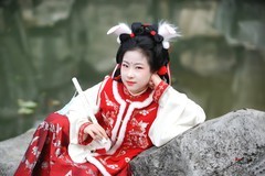 【玉笛问春】--- 安琪