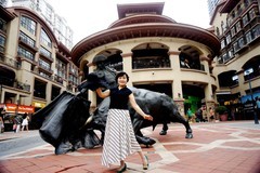 环境人像---光谷步行街上！