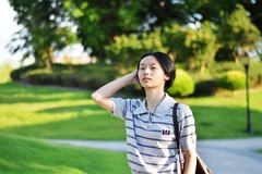 公园气质妹纸拍摄
