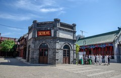 游客稀少的电影城（八）