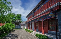 游客稀少的电影城（八）