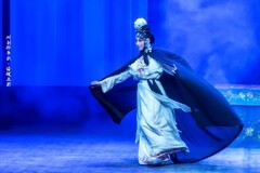舞台摄影：川剧折子戏《活捉三郎》（胡琴）