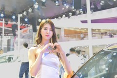 巧笑倩兮 (70)