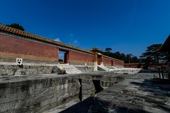 清慕陵 下