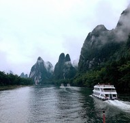 2065--10【不老松：纪实摄影】《山河锦绣》南国风情！〖桂林山水甲天下，阳朔漓江甲桂