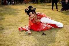 环境人像---园博园的古装美女！