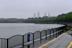 绵绵细雨中感受这里的夏日