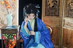 【静对岁华迟】---婷儿