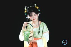 【青衫携粽礼·仲夏古风闲】---朝筠