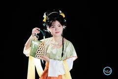 【青衫携粽礼·仲夏古风闲】---朝筠