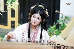 【古琴少女】---小柒