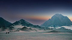 旅途中一一青海胭脂山