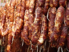 川西坝子的腊肉香肠飘香