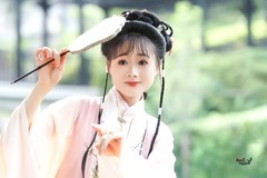 【桃枝绣袄·浅夏嫣然】---晓儿