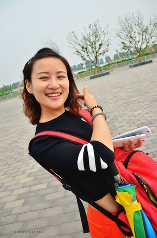 套头人像请各位老师指导 套头人像请各位老师指导