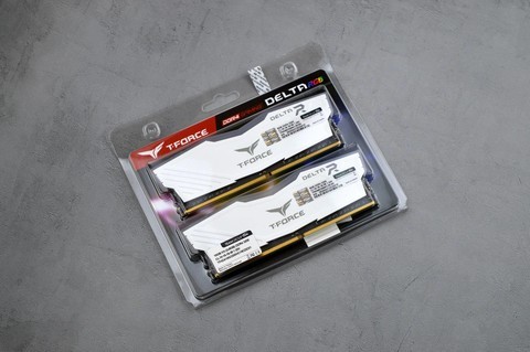 颜值性能并肩行:十铨DELTA RGB DDR4 3200套条简单体验 颜值性能并肩行:十铨DELTA RGB DDR4 3200套条简单体验