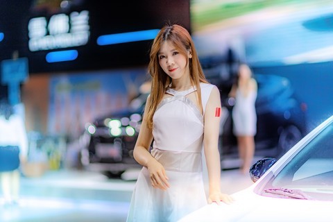  Continue to Wuxi Auto Show