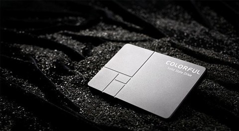  Seven Rainbows Releases Plus Series SSDs: Up to 17% Redundant Space