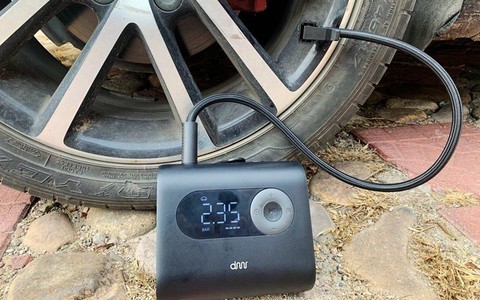 嘀米随行充气泵有线无线双模式专为呵护爱车的你而设计 嘀米随行充气泵有线无线双模式专为呵护爱车的你而设计