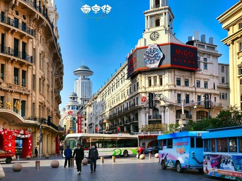 外滩南京路 (14) 外滩南京路 (14)