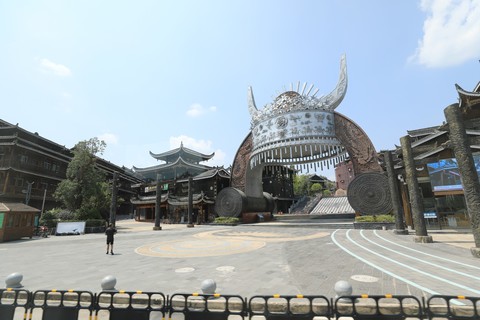 扩大旅游设施促进当地经济发展 扩大旅游设施促进当地经济发展