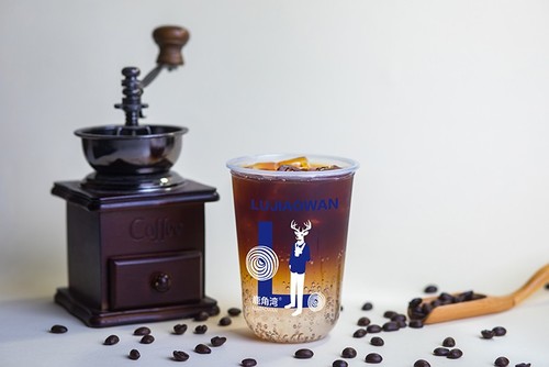 鹿角湾咖啡，黑金气泡美式