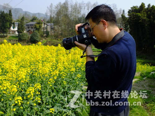 望春风，繁花似锦溢满胸！