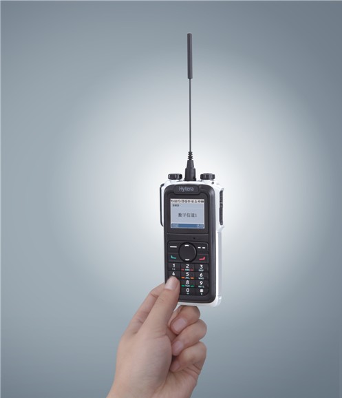 See You Again！《速度与激情》激情呈现海能达X1p数字对讲机