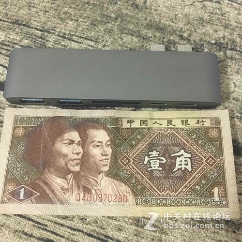 新款2017MacBookpro双接口type-c雷电3转换器扩展坞评测