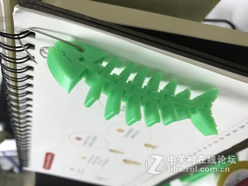3D打印的能动鱼骨头，就这样可以玩一天呢