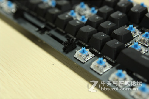 完美大键位手感——镭拓MXX和Ducky One卫星轴改造