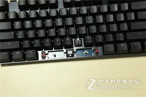 完美大键位手感——镭拓MXX和Ducky One卫星轴改造