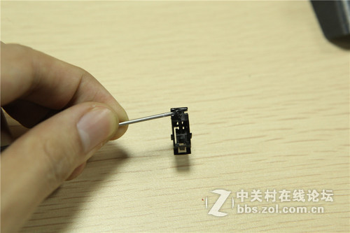 完美大键位手感——镭拓MXX和Ducky One卫星轴改造