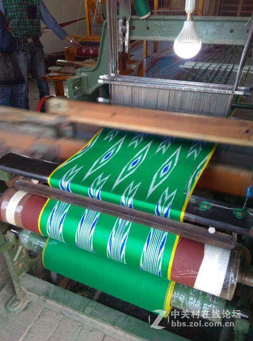 和田艾德莱斯绸