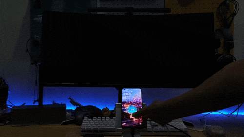 极致创新！雷鸟Q8曲屏显示器开启惊艳之旅，感受沉浸游戏体验