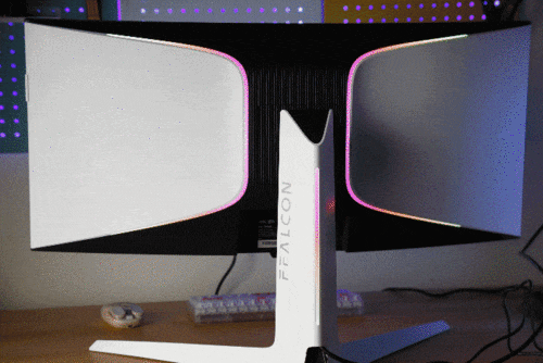 极致创新！雷鸟Q8曲屏显示器开启惊艳之旅，感受沉浸游戏体验